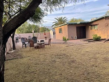 Building Photo - 1227 N Sonoita Ave