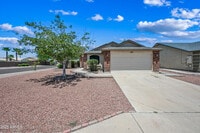 Building Photo - 1060 W Mesquite Ave