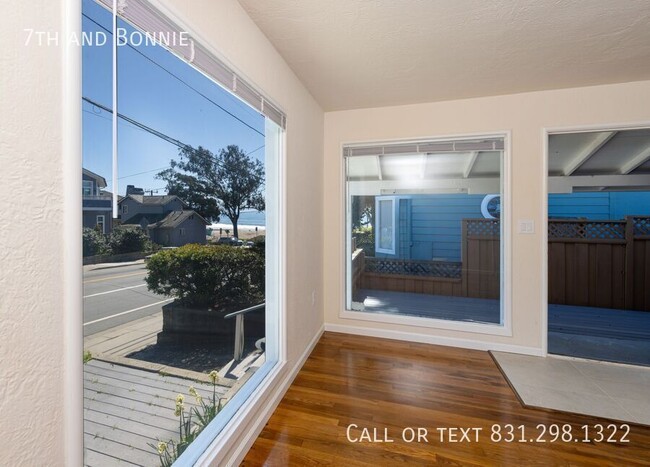 Building Photo - Charming 2 Bed, 1 Bath Home – Prime Coasta...