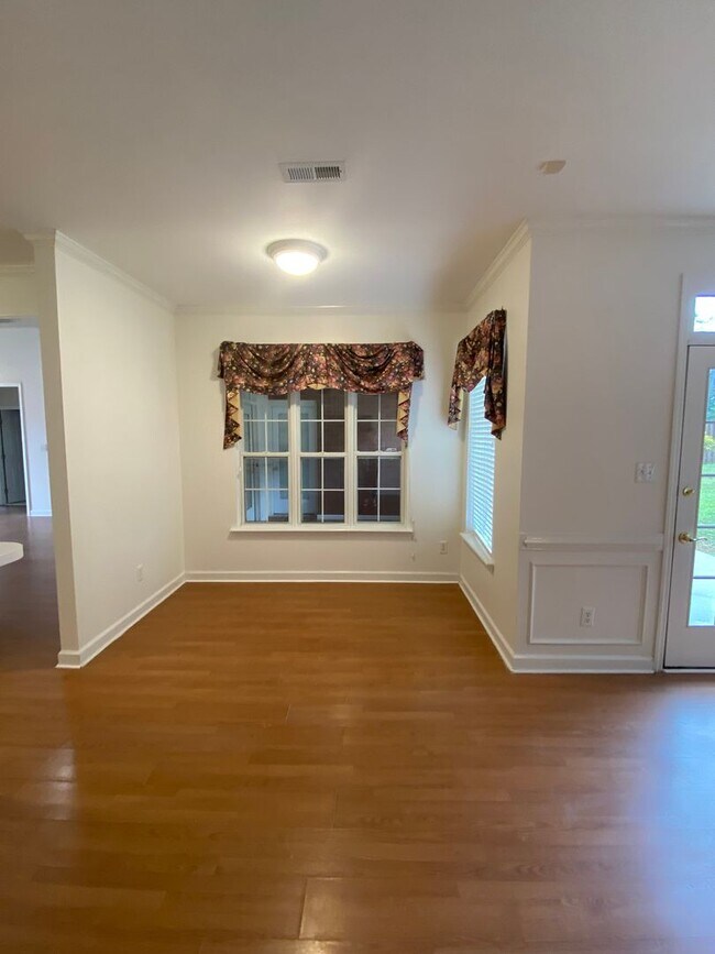 Building Photo - 4 Bed 3 Bath House in Beautiful Stratford Neighborhood in Evans!