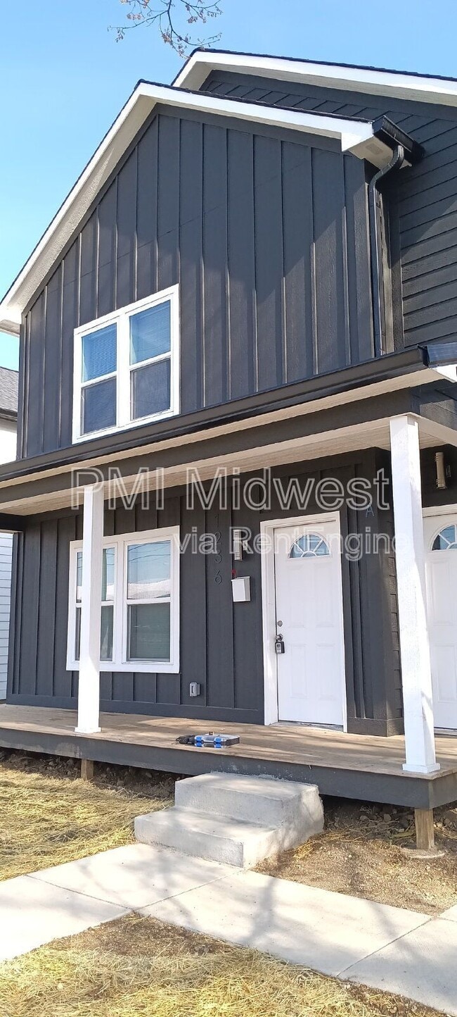 Building Photo - 1236 W 18th St