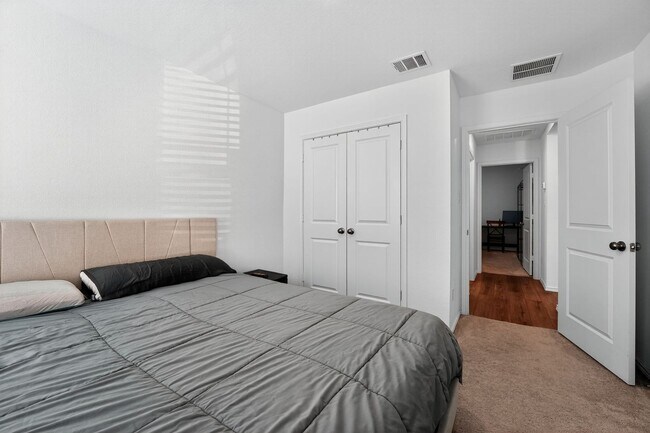 Building Photo - 2420-2424 Four Waters Lp