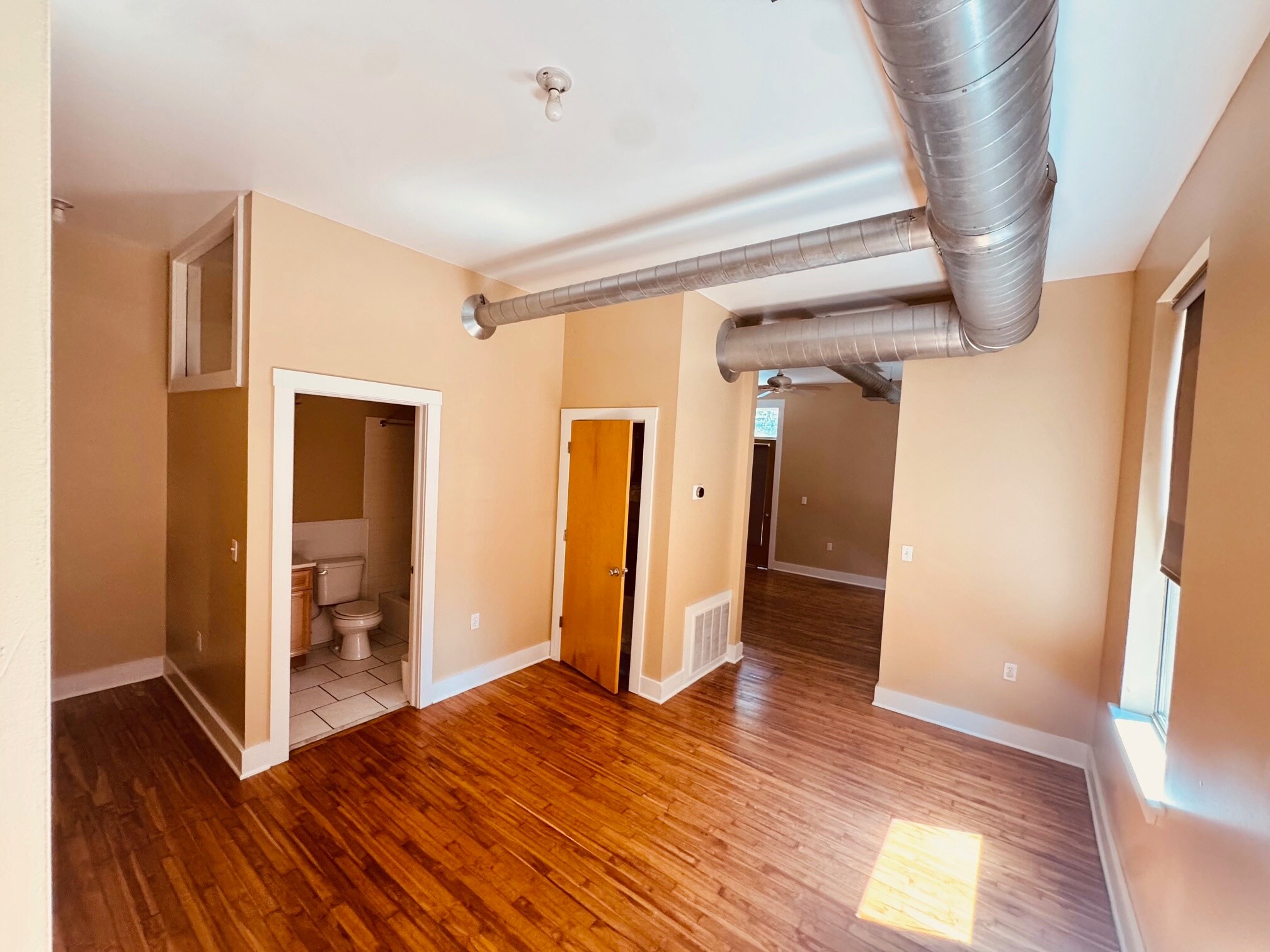Sitting Area Outside of Primary Bedroom - 1206 Clay St