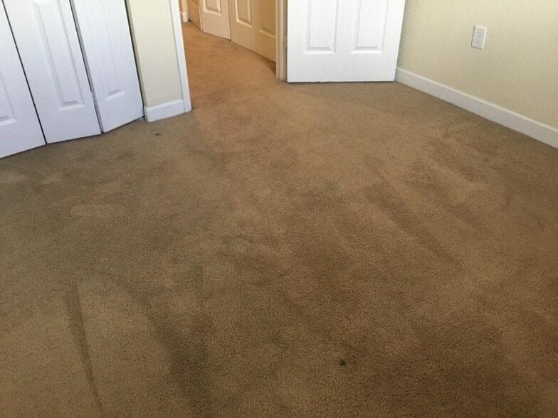 2023 photos as reference, now laminated floor - 3370 W 90th St