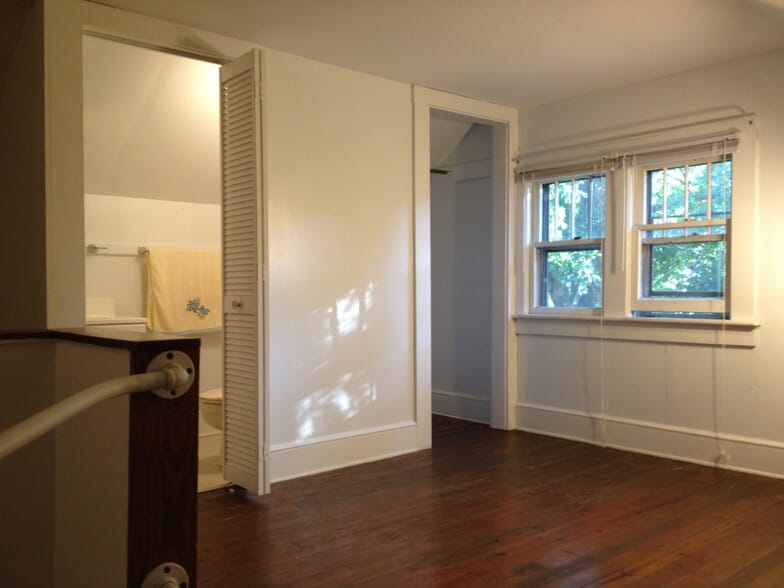 Building Photo - 11 Trexler Rd