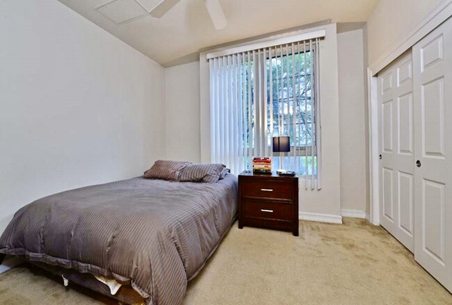 Guest bedroom - 1465 C St