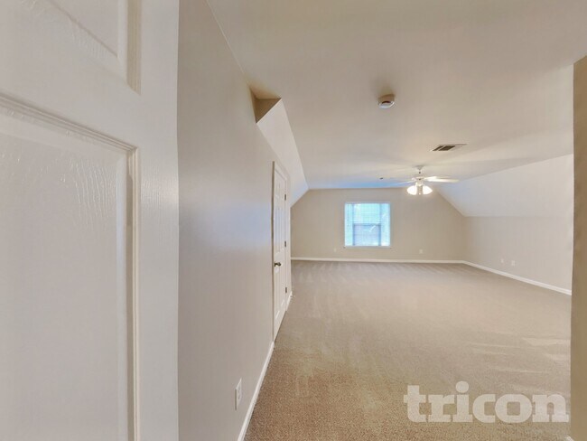 Building Photo - 2013 Fiona Way