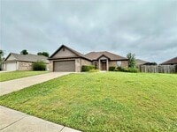 Building Photo - 441 Sorrento Dr