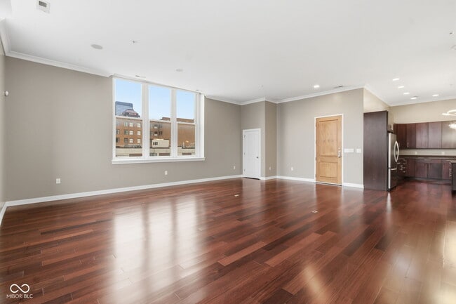 Building Photo - 141 S Meridian St