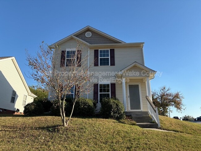 Primary Photo - 1209 Sweetgrass St