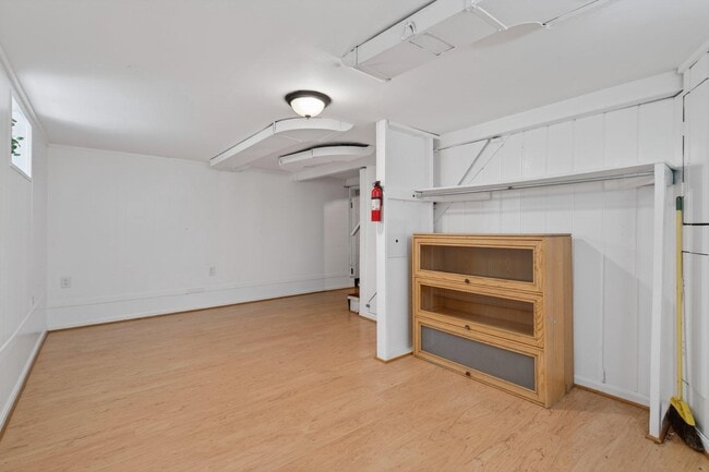 Building Photo - 624 22nd St S