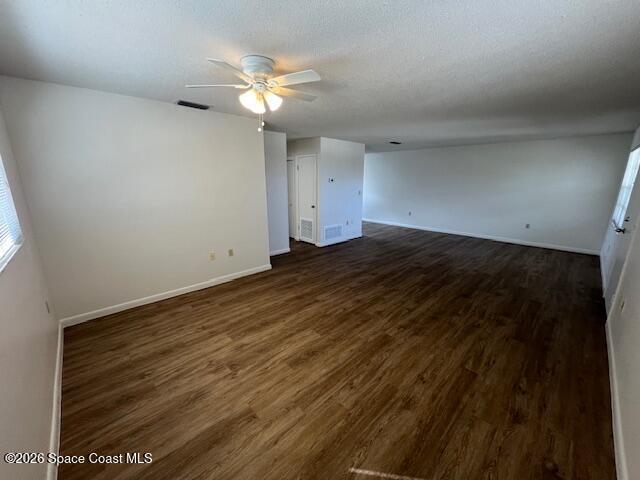 Building Photo - 442 Magnolia Ave