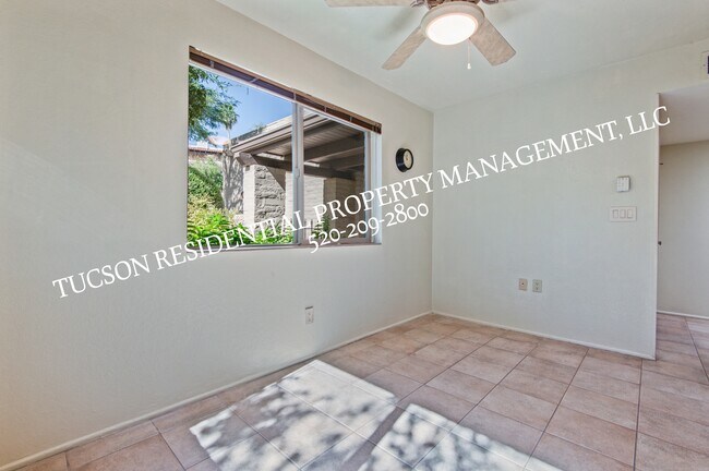 Building Photo - 5084 N Camino Del Lazo