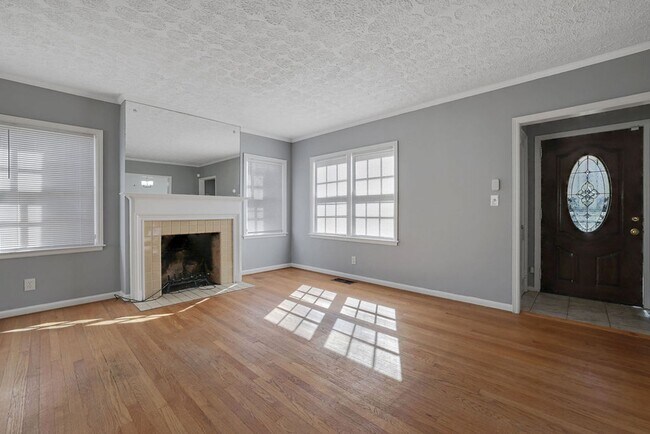 Building Photo - NOW ACCEPTING CITY OF ATLANTA 3-BEDROOM HOUSING VOUCHERS.