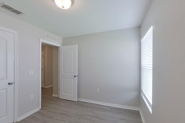 Building Photo - 3214 65th St W