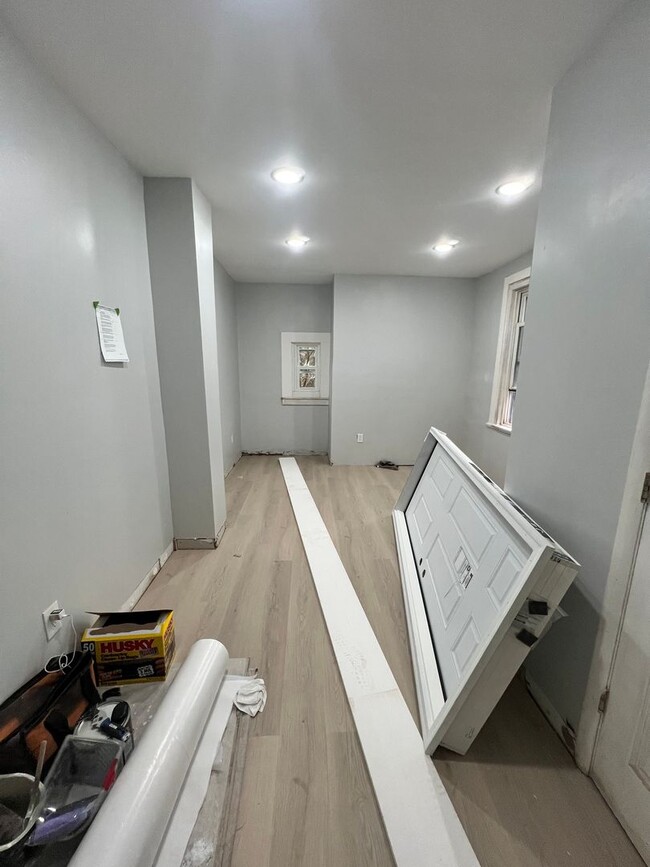 Building Photo - Coming Soon. Under Renovation-3 Bedroom 2.5 Bath in Lancaster City