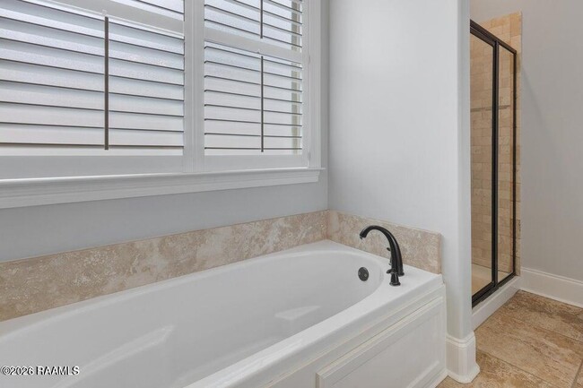 Building Photo - 207 Summerland Key Ln