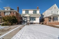 Building Photo - 3266 Collingwood St