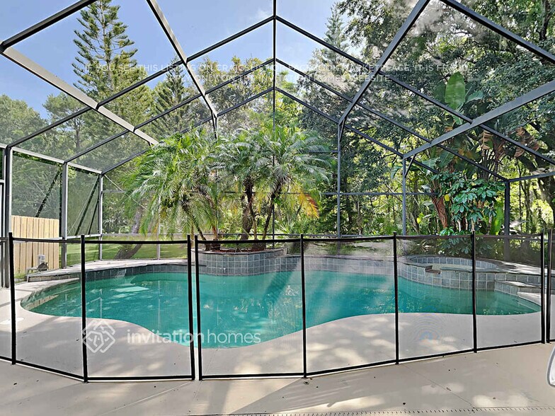 Building Photo - 1006 Brielle Ave