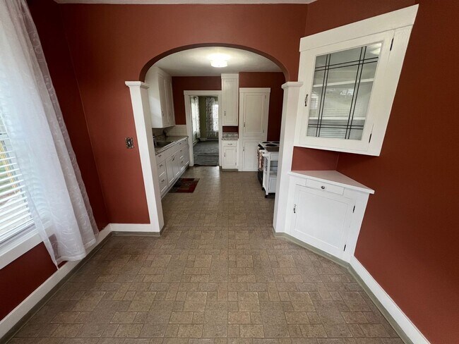 Building Photo - Beautiful views of Mt. Hood!