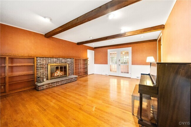Building Photo - 8178 Old Sunridge Dr