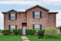 Building Photo - 2909 Goldenrod Dr