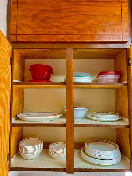 Building Photo - 3058 Tenorio Dr