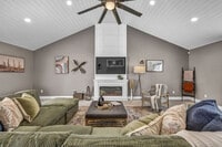 Building Photo - 1036 Union Ave