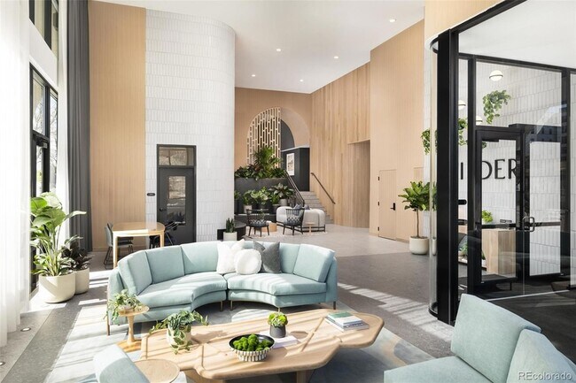 Building Photo - 1521 Hooker St