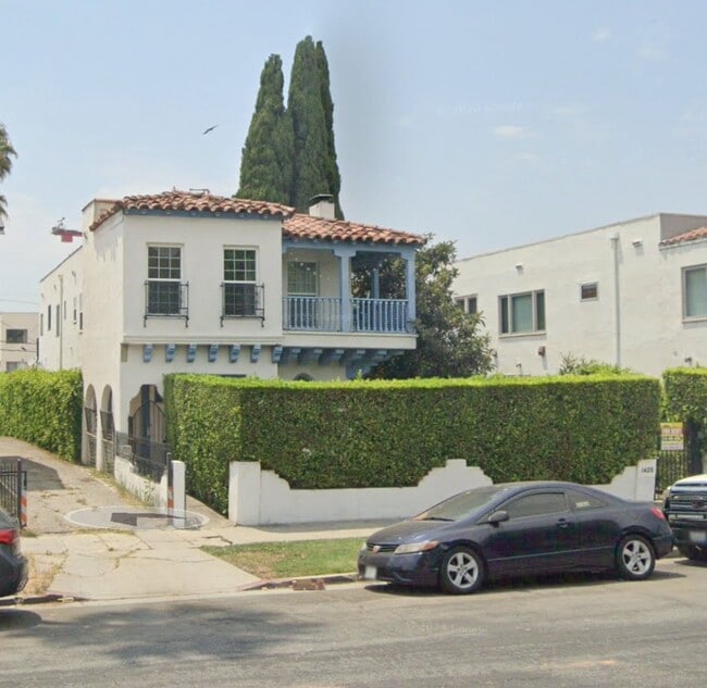 Building Photo - 1407 N Hobart Blvd