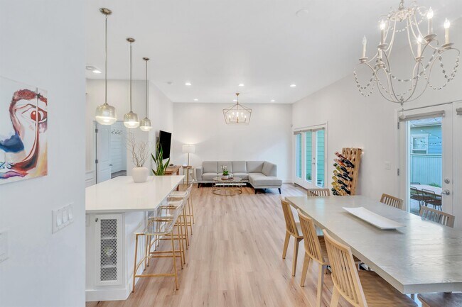 Building Photo - 10517 S Kestrel Rise Rd