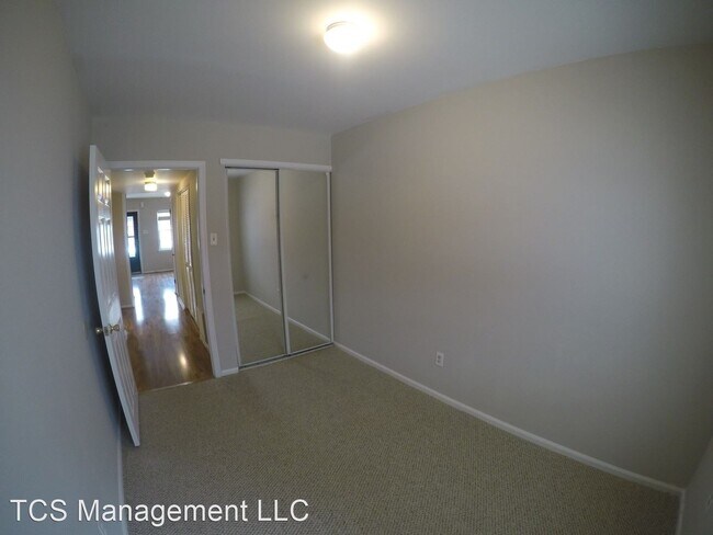 Building Photo - 2 br, 1 bath House - 314 Jackson St.