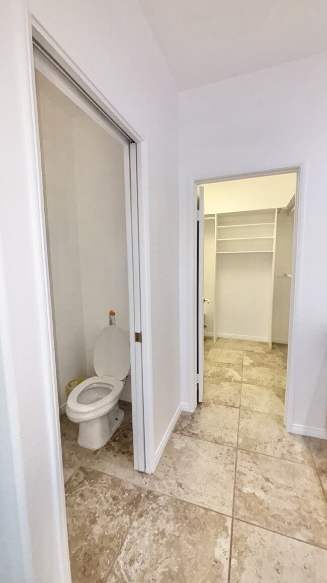 Building Photo - 3 Bedrooms and 3 Bathrooms Save $500 Move-in by April 1st!!