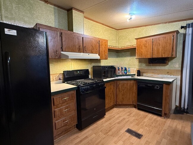 Building Photo - 1522 CR 339