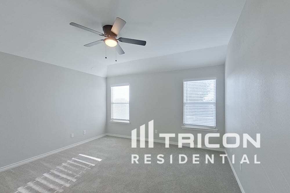 Building Photo - 3310 Rio Grande Rd