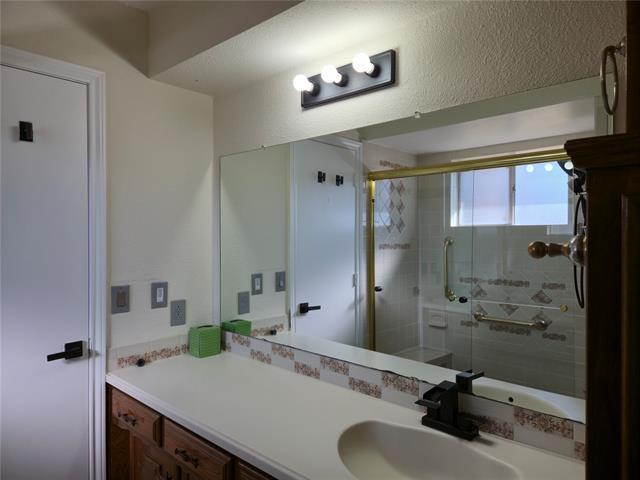 Building Photo - 2021 Aliso Rd