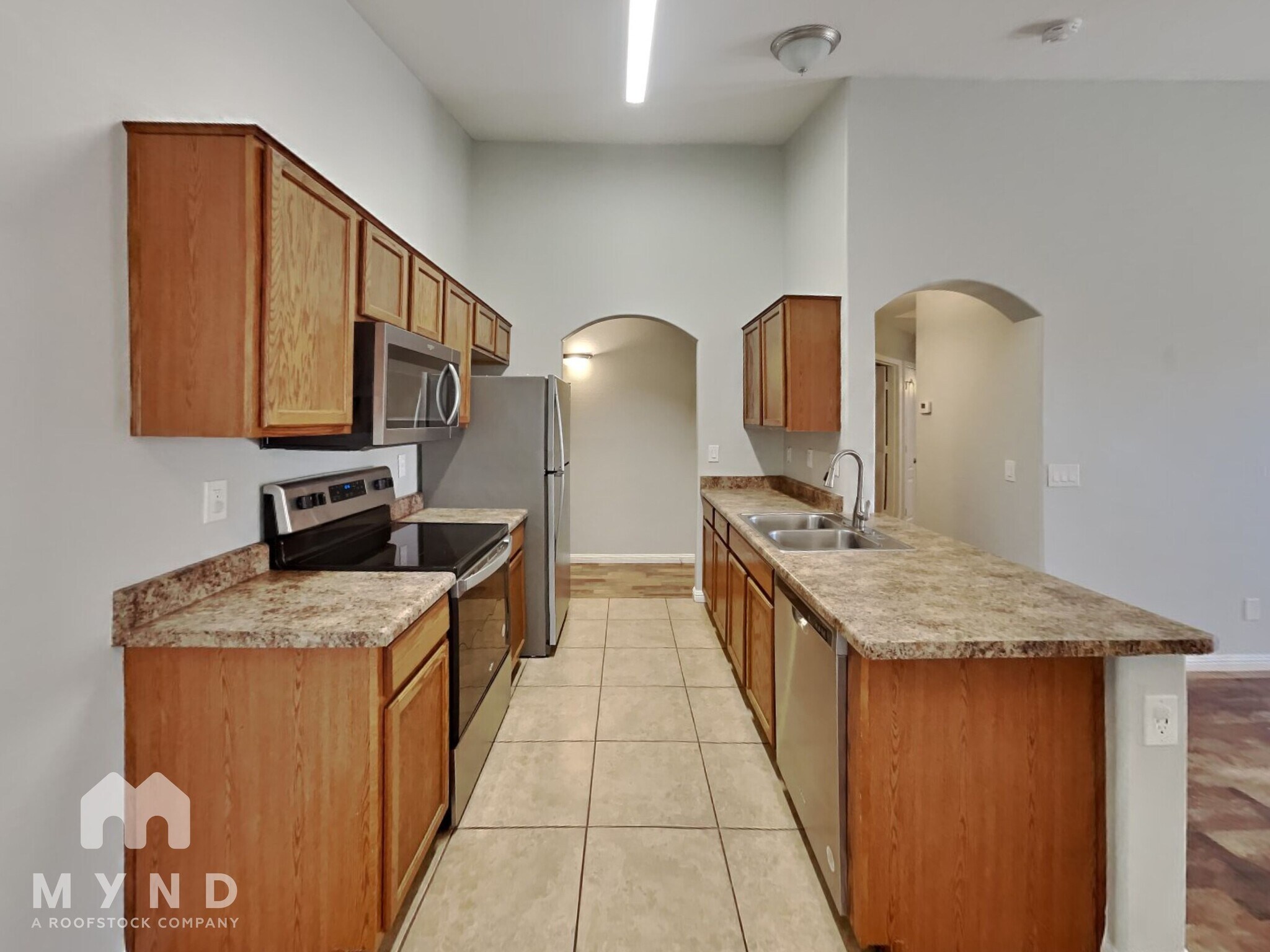 Building Photo - 40768 W Sanders Way