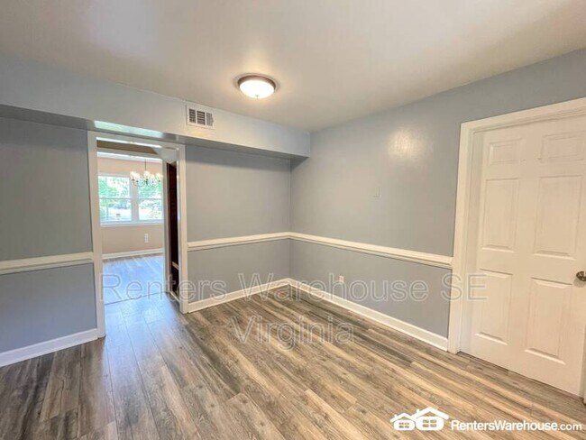 Building Photo - 5736 Avalon Woods Dr