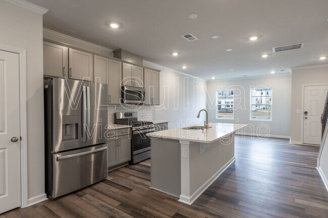 Building Photo - 5355 Arkose Dr