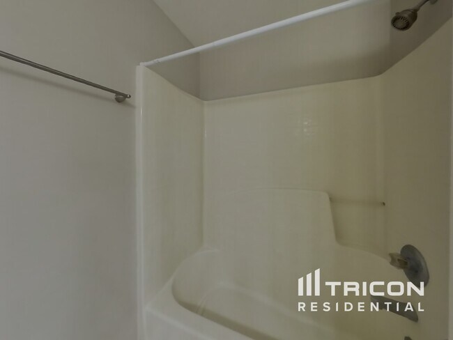 Building Photo - 429 Delicata Dr