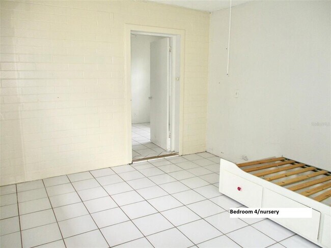 Building Photo - 1259 Waverly Dr