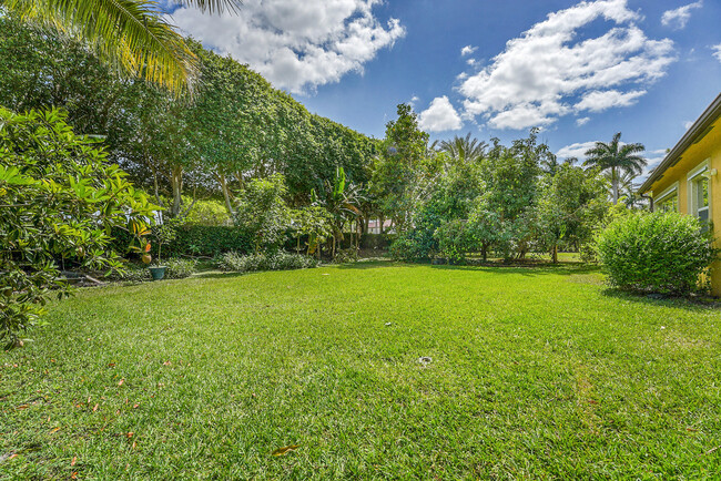 Building Photo - 9485 McAneeny Ct