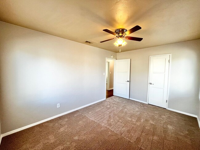 Building Photo - Great 3B 1BA Home in Lemon Grove!