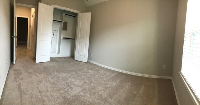 Building Photo - 10407 Wittet Ct