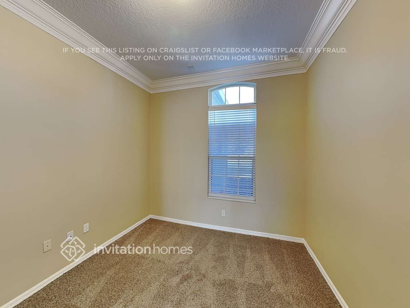 Building Photo - 7119 Pine Valley St