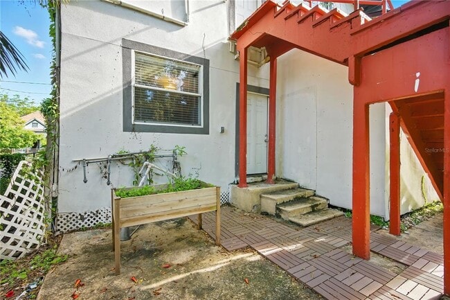 Building Photo - 1211 E 17th Ave