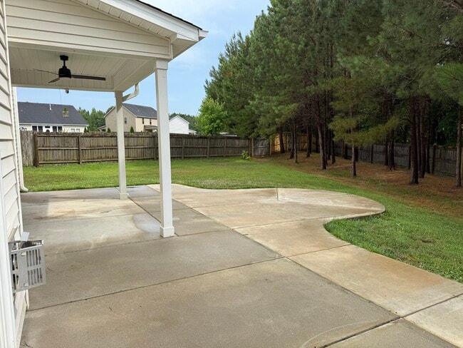 Building Photo - 145 Mittams Point Dr