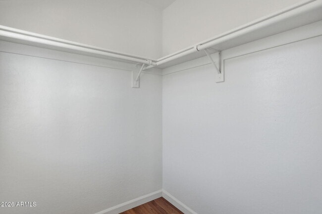 Building Photo - 4678 E Redfield Rd