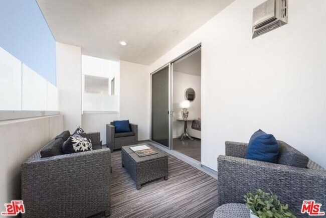 Building Photo - 12045 Guerin St