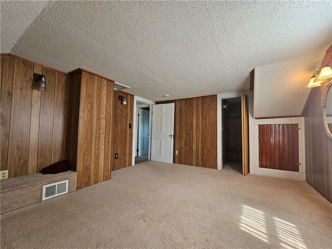 Building Photo - 50 Cedar St